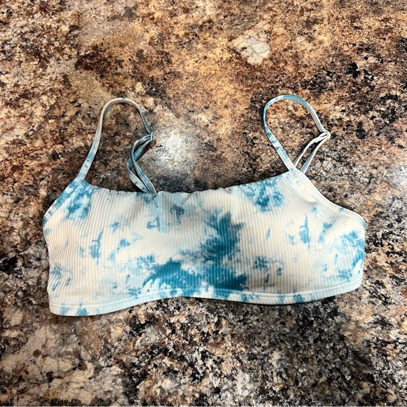 Hollister Swim Top Blue and White Tie-Dye - Picture 1 of 6